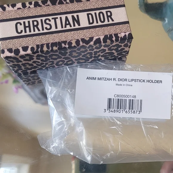 Host pick 🔥 Dior 🔥 - Picture 6 of 7